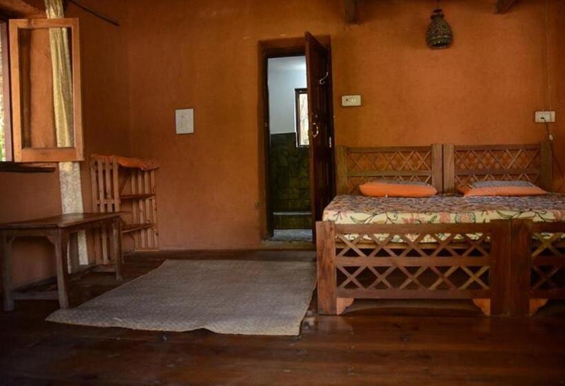 Номер Стандарт, Shivanandi River Lodge