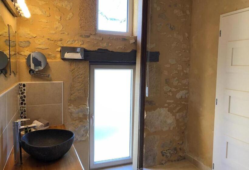 Номер Стандарт Внутренний, Domaine Du Champ De L Hoste