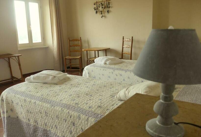 Четырехместный Номер Стандарт, Agriturismo La Fucina