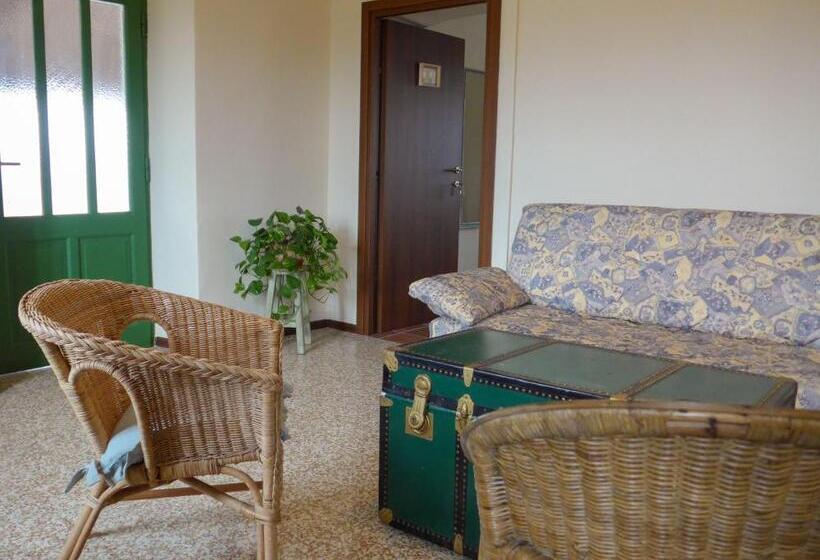 Номер Стандарт Вид на Горы, Agriturismo La Fucina