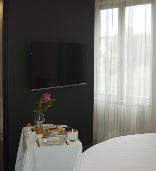 Люкс Классика, Albergo Ristorante Miramonti Toano