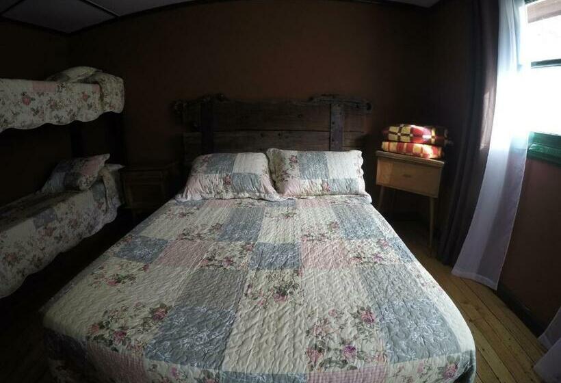 4인용 스탠다드 룸, Hospedaje Leñas Del Tolosa