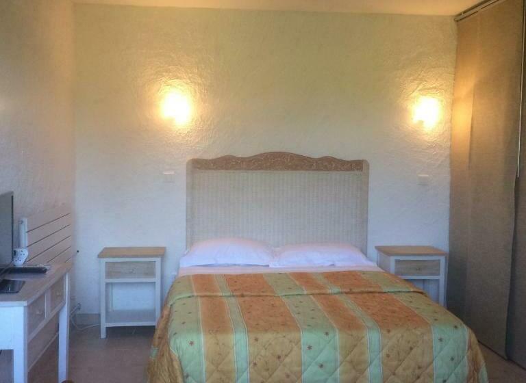 Номер Стандарт, Auberge U Licettu