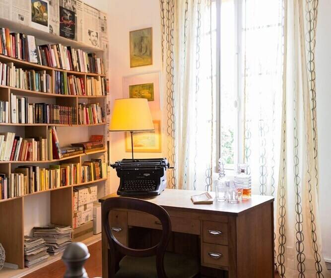 اتاق استاندارد سه تخته با سرویس بهداشتی مشترک, Le Flamant Rouge Guesthouse