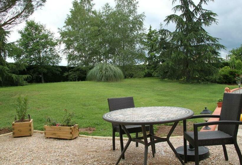 Апартаменты 1 Спальня, Le Pigeonnier De Lacalm Gîte