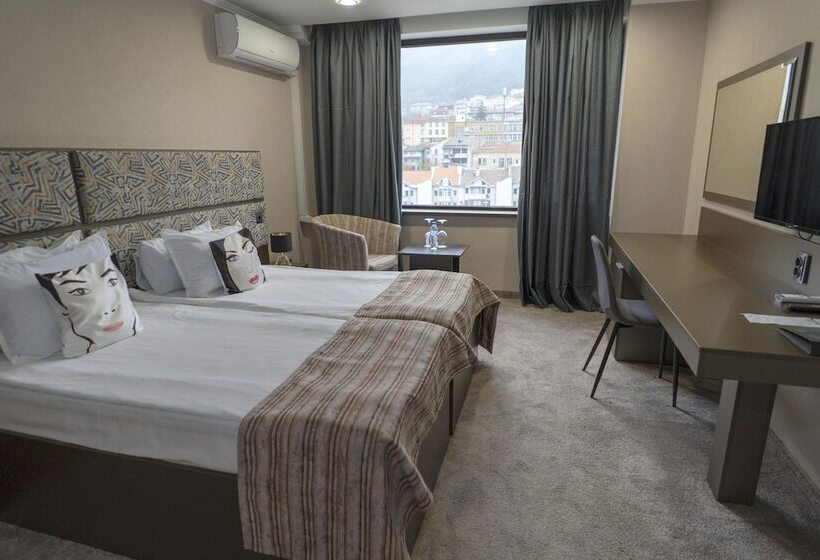 이그제큐티브 룸, Grand Hotel Shumen