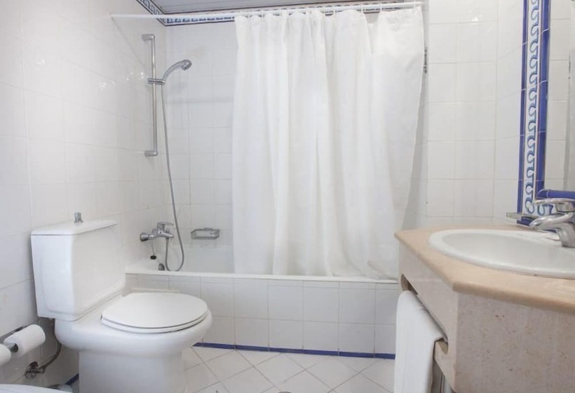 Quarto Triplo Standart, Monica Isabel Beach Club