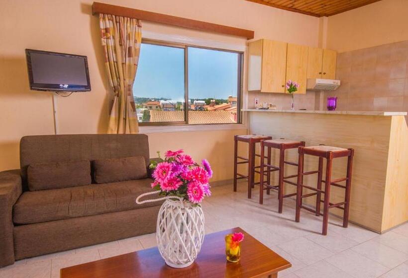 Апартаменты 1 Спальня, Windmills Hotel Apartments