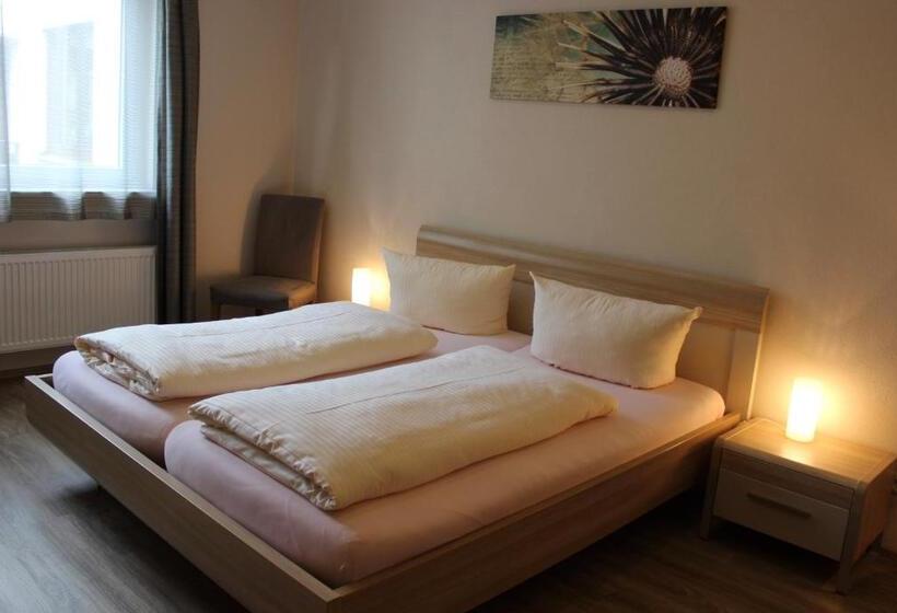 Номер Комфорт, Pension / Ferienwohnungen Scheid