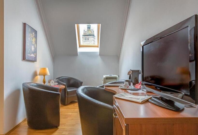Трехместный Номер Superior, Bulevard Sighisoara