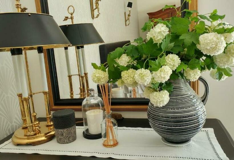 장애인을 위한 킹사이즈 침대 스탠다드 룸, La Closerie