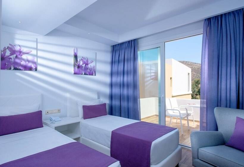 수피리어 패밀리 룸, Fodele Beach Water Park Resort