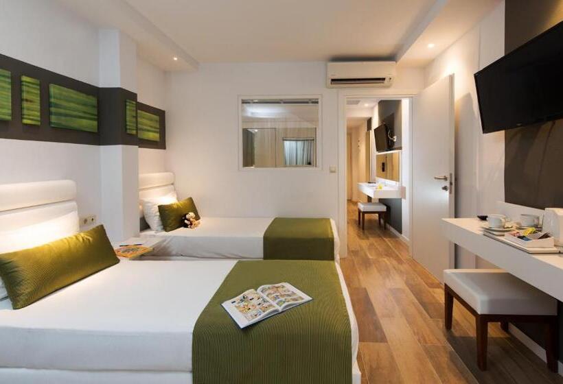 수피리어 패밀리 룸, Fodele Beach Water Park Resort