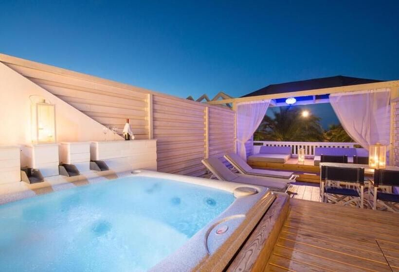 سوییت با چشم‌انداز دریا, Minos Imperial Luxury Beach Resort & Spa Milatos