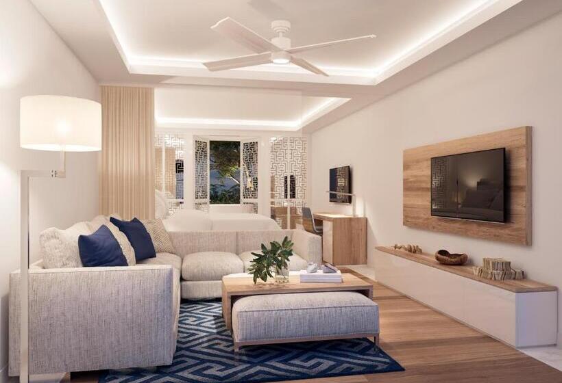سوییت با چشم‌انداز دریا, Minos Imperial Luxury Beach Resort & Spa Milatos