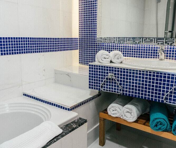 اتاق سوپریور با چشم‌انداز دریا, Minos Imperial Luxury Beach Resort & Spa Milatos