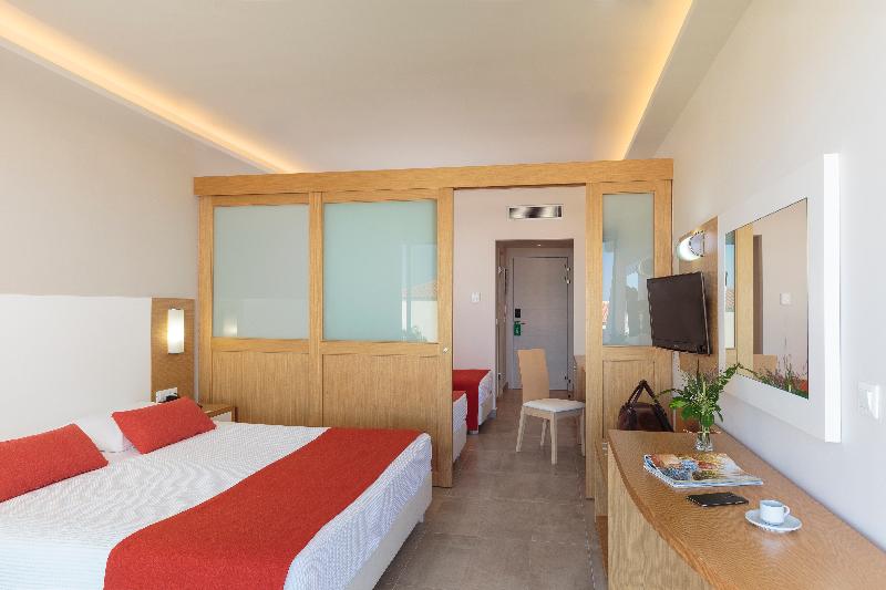 Семейный Номер Вид на Море, Rodos Princess Beach