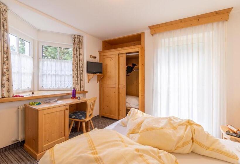 스탠다드 룸, Albergo Canazei