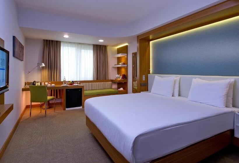 Quarto Estandar Cama King, Divan Istanbul City