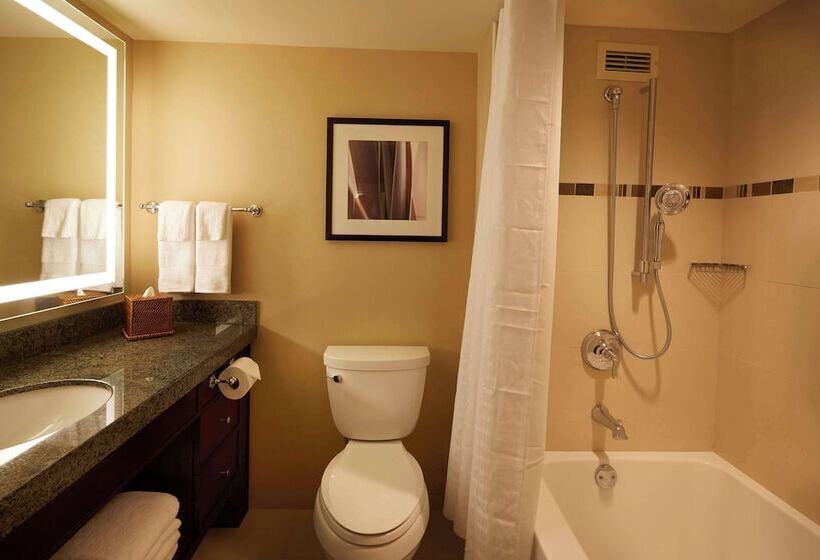 스탠다드 룸 더블 침대 2개, Hilton Hawaiian Village Waikiki Beach Resort
