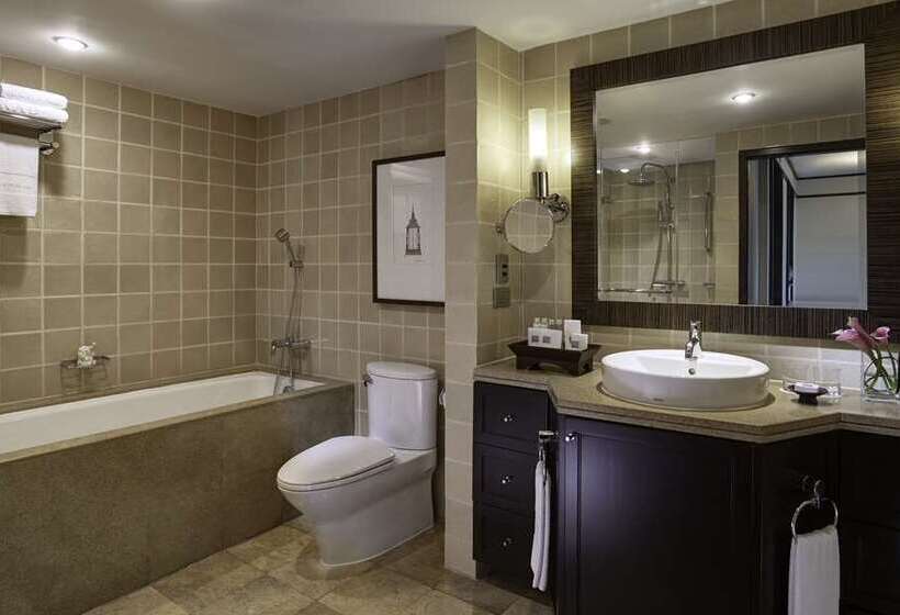 스위트 킹사이즈 침대, Hilton Hawaiian Village Waikiki Beach Resort