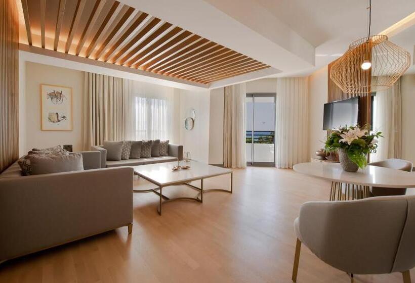 سوییت, Miramare Beach Hotel   Ultra All Inclusive