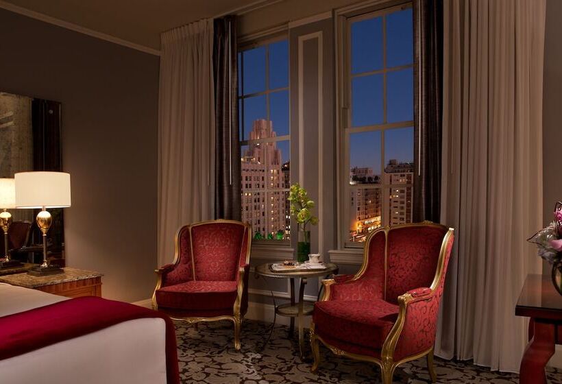 חדר קלאב, The Biltmore Los Angeles