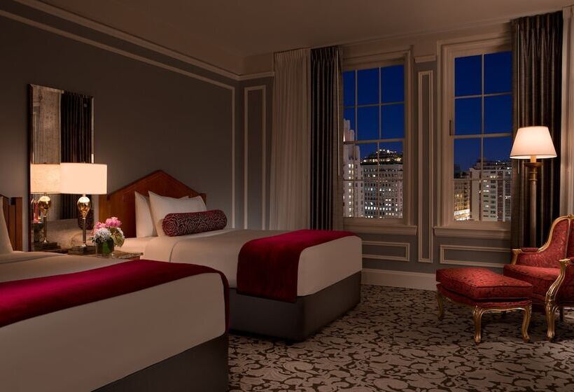 اتاق کلاب, The Biltmore Los Angeles