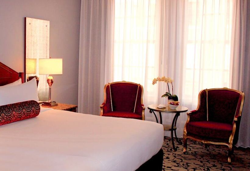 חדר דלוקס, The Biltmore Los Angeles