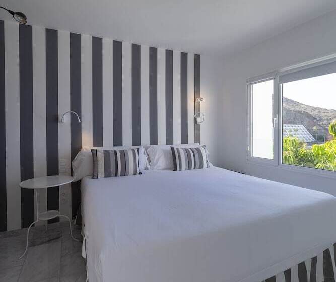 オーシャンビューバルコニー付きワンベッドルームアパートメント, Marina Bayview Gran Canaria - Adults Only