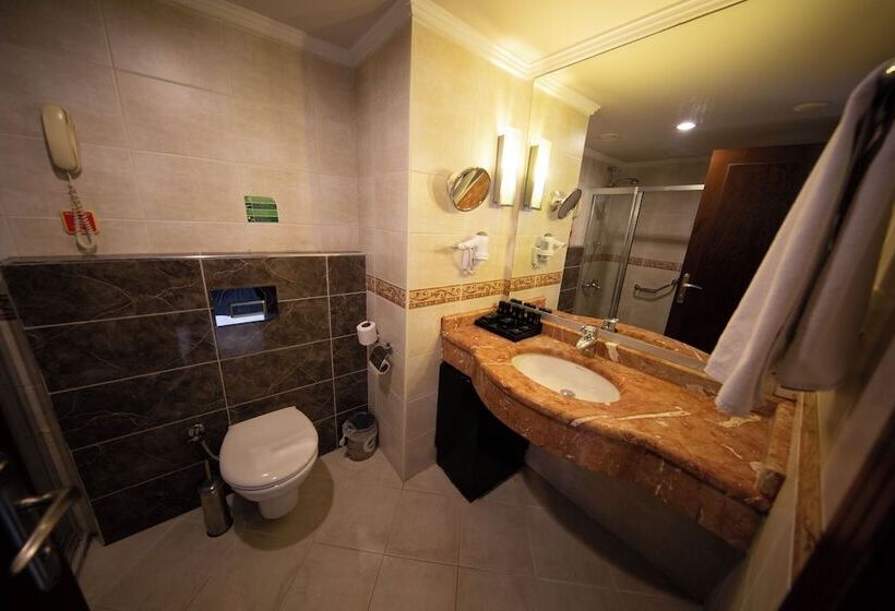 家庭间, Rox Royal Hotel   All Inclusive