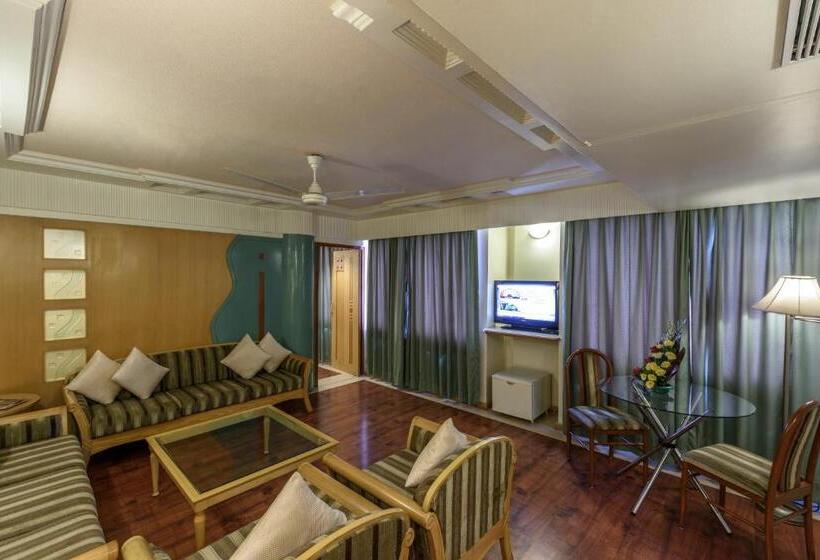 豪华套房, Comfort Inn President Near Ahmedabad Junction Station