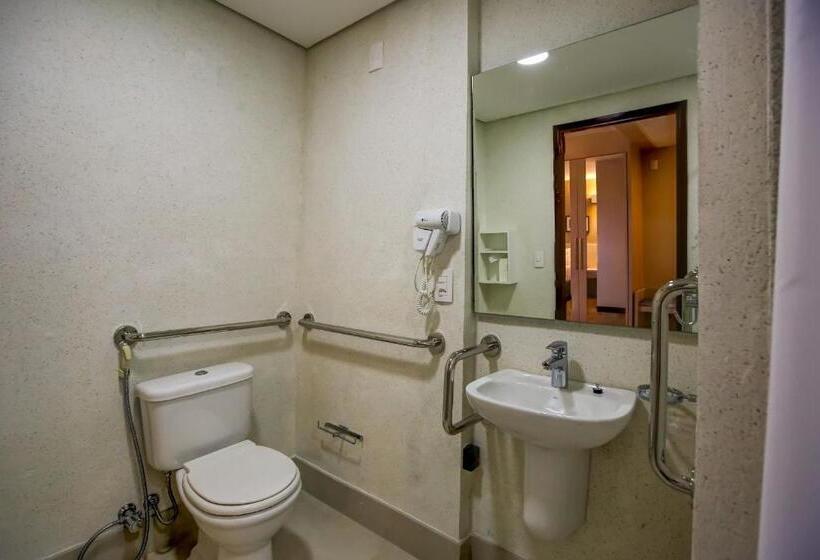 스탠다드 스튜디오, Comfort Suites Brasilia