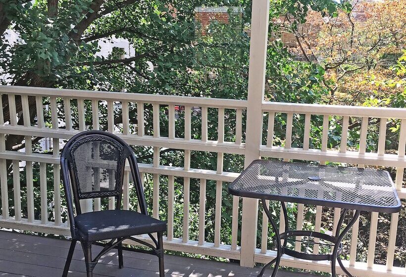 キングサイズベッドのスイートルーム, Morris House