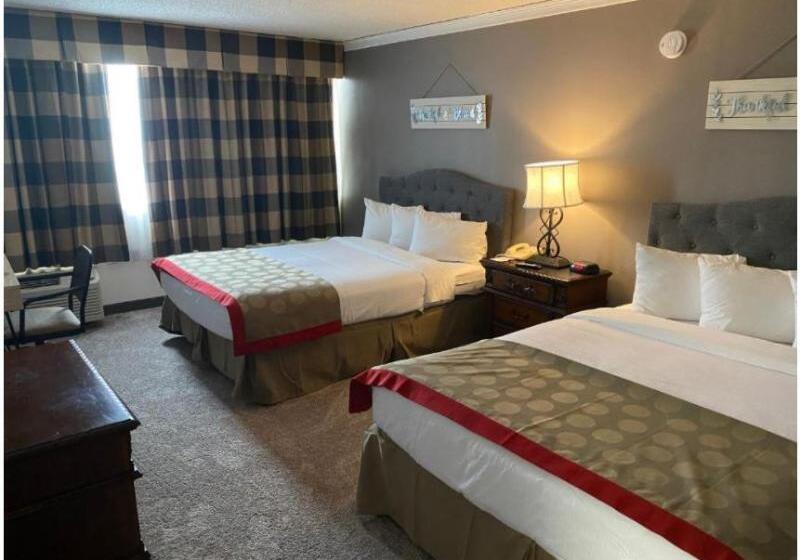 Номер Deluxe, Ramada By Wyndham Albuquerque Midtown
