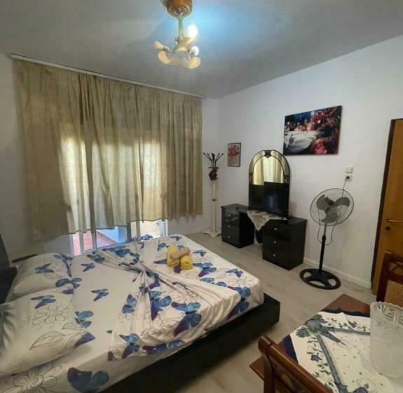 스탠다드 룸, Neo Apartments