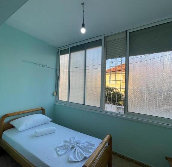 침실 3개 아파트, Neo Apartments