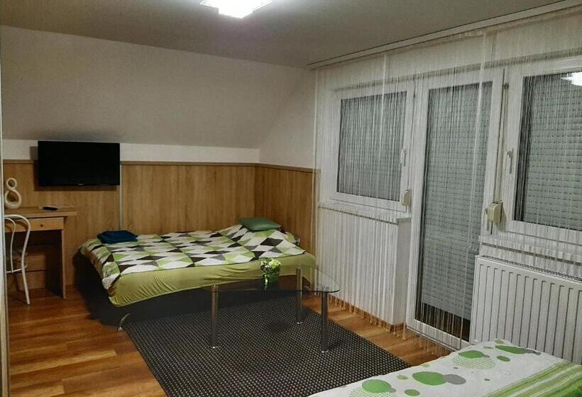 Номер Стандарт, Kata Vendégház