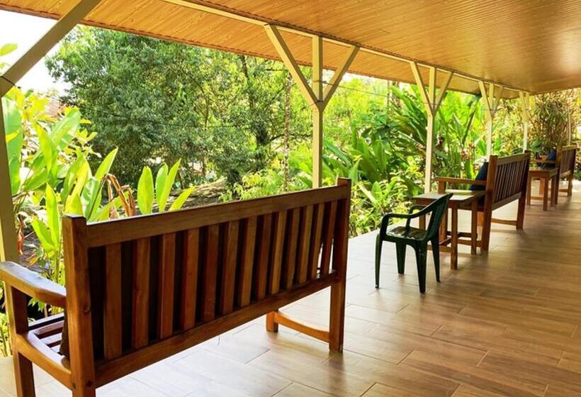Номер Стандарт с Балконом, Casa Jade