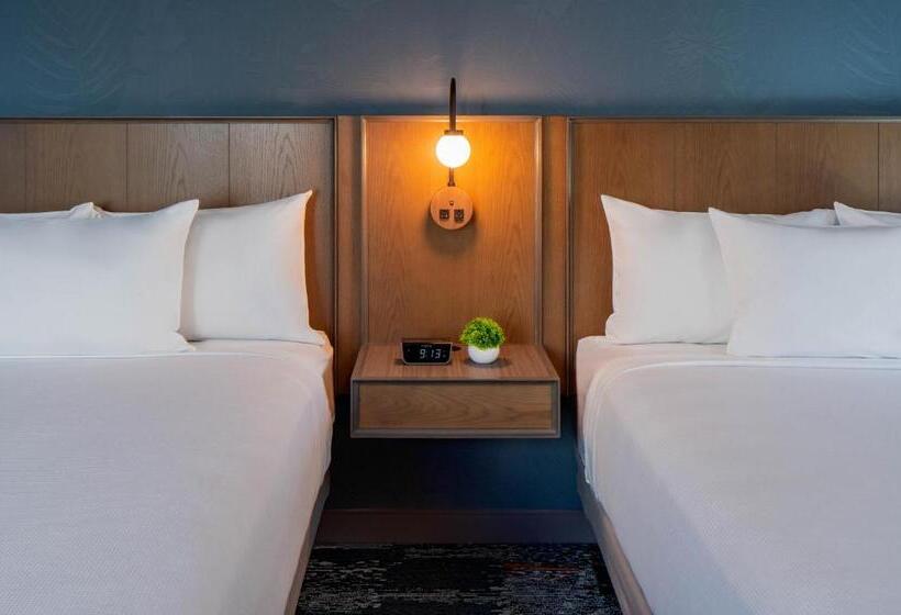 Номер Стандарт Адаптированный для Инвалидов, Hyatt Place Tampa Downtown