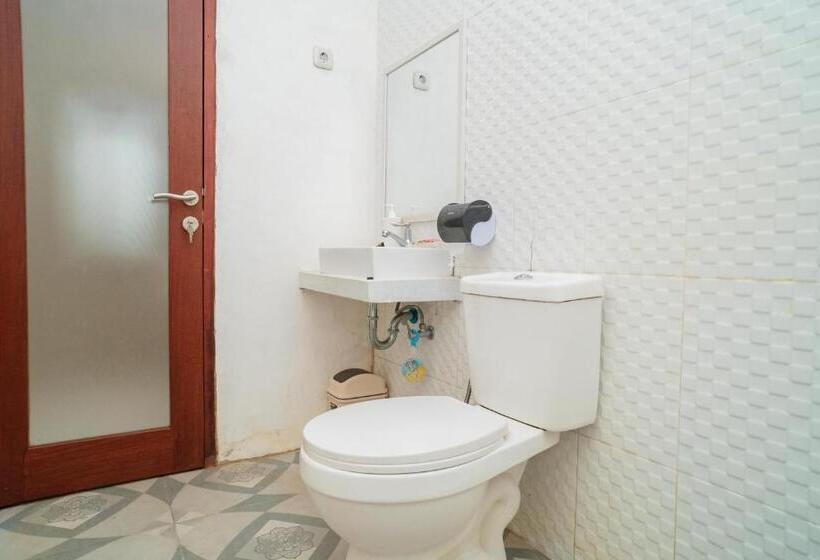 Номер Стандарт, Reddoorz Syariah Near Lombok Epicentrum Mall