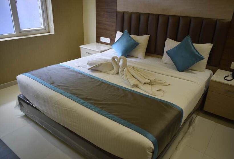 Номер Deluxe, Laya Regency