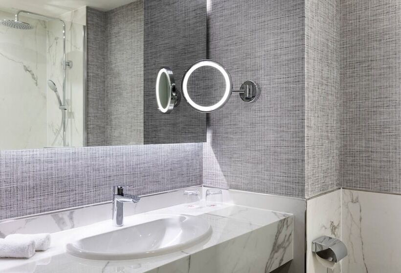 Семейный Номер, Paris Marriott Charles De Gaulle Airport