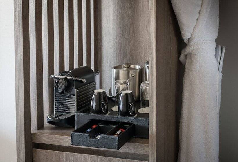 Номер Executive, Paris Marriott Charles De Gaulle Airport