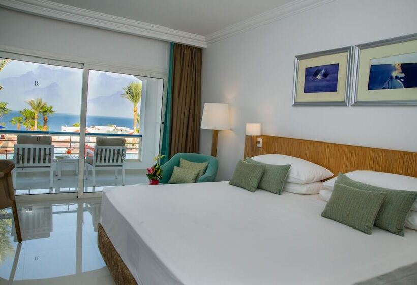 اتاق پرمیوم با چشم‌انداز دریا, Renaissance Sharm El Sheikh Golden View Beach Resort