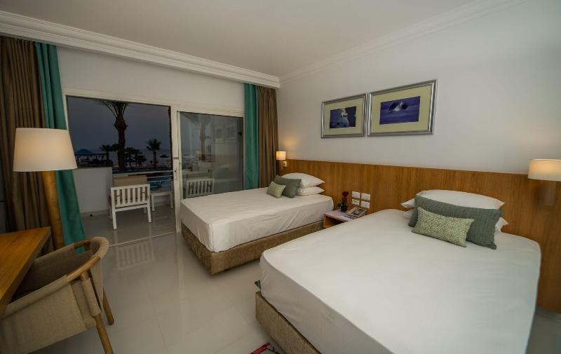 اتاق استاندارد با چشم‌انداز باغ, Renaissance Sharm El Sheikh Golden View Beach Resort