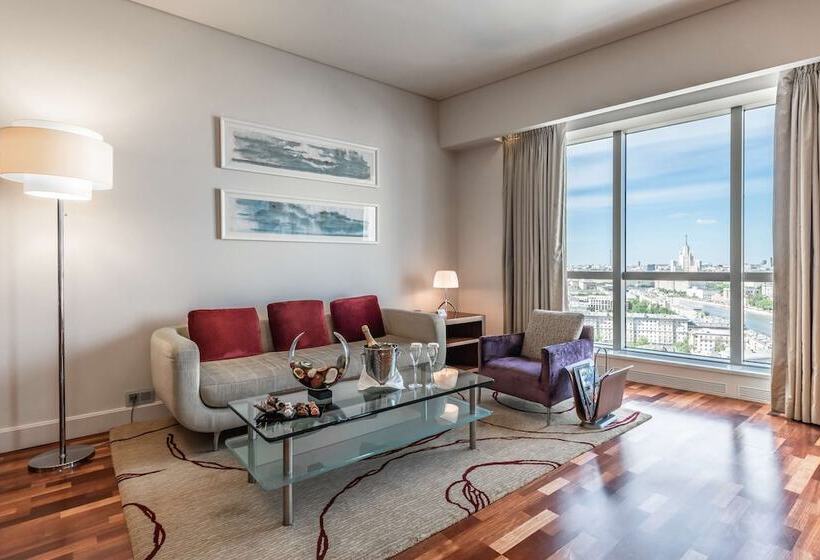 Президентский Люкс, Swissotel Krasnye Holmy Moscow
