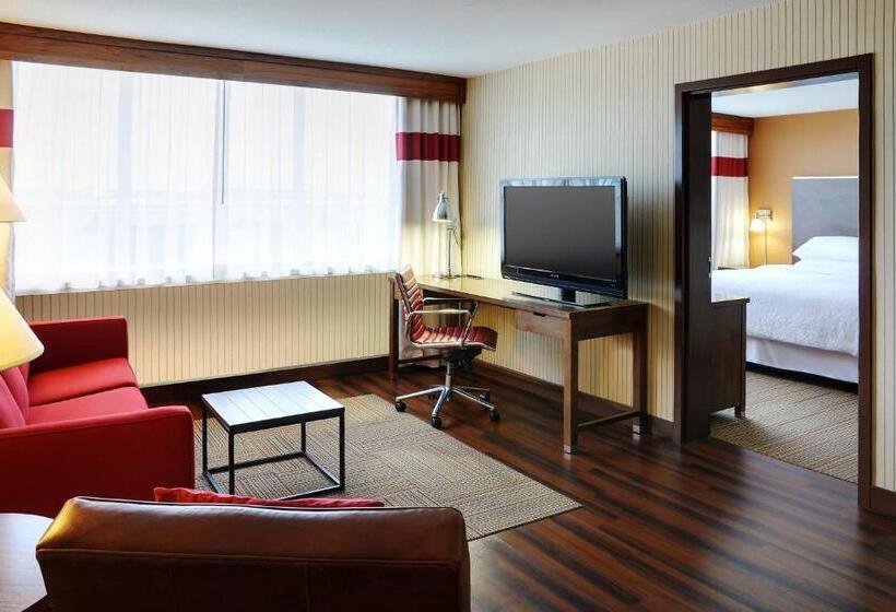 スイート, Four Points By Sheraton Halifax
