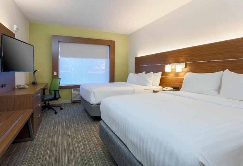 Номер Стандарт Адаптированный для Инвалидов, Holiday Inn Express Irondequoit, An Ihg