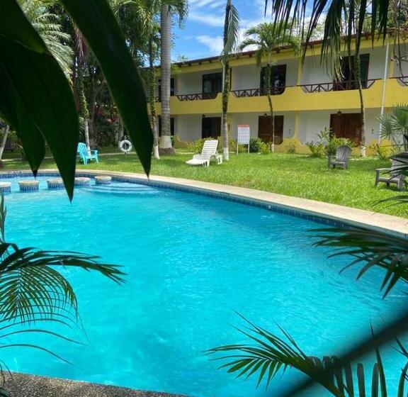 Трехместный Номер Стандарт с Балконом, Samara Beach